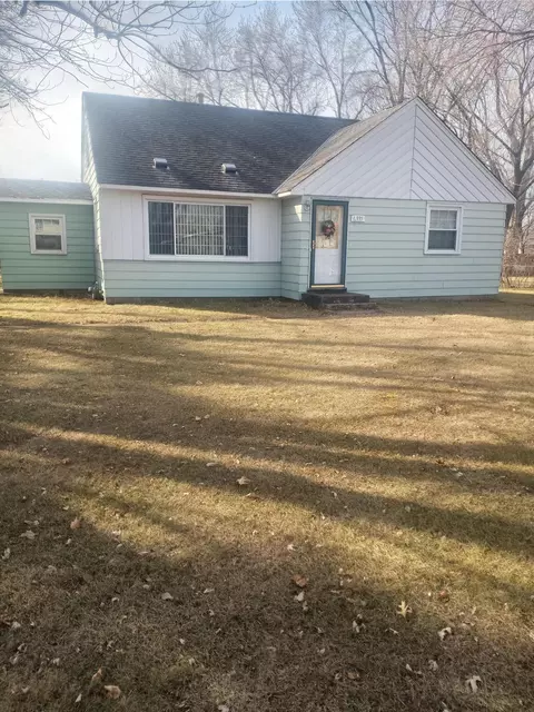 11935 Winnetka Ave N, Champlin, MN 55316 photo 2
