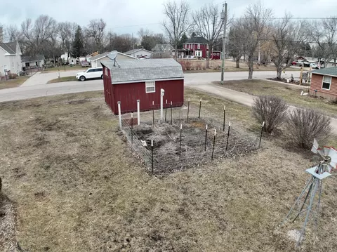 948 Main Ave, Murdock, MN 56271 photo 5