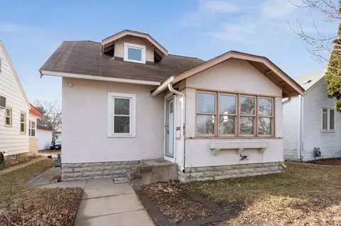 1817 44th Ave N, Minneapolis, MN 55412