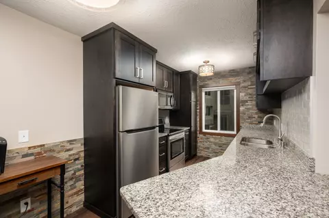 521 19th St NW #24, Rochester, MN 55901