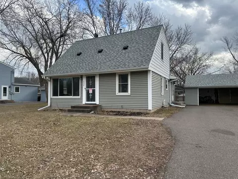 624 109th Ave NW, Coon Rapids, MN 55448