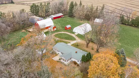 58705 195th Ave, Dodge Center, MN 55927