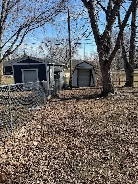 2225 Milo Ave, Albert Lea, MN 56007 photo 3