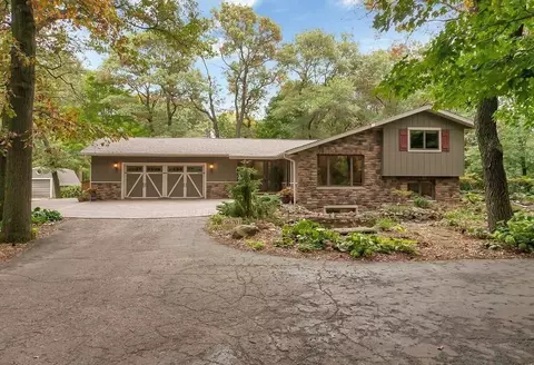 9670 Deerwood Rd NE, Rice, MN 56367