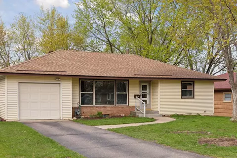 7010 W 24th St, Saint Louis Park, MN 55426