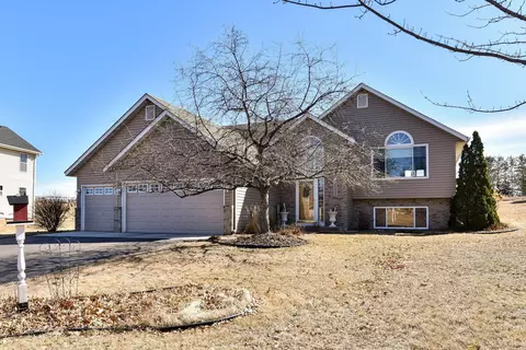 21335 Joplin St NW, Elk River, MN 55330