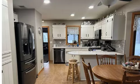 Kitchen - 8327 120th St, Milaca, MN 56353 photo 5 of 6