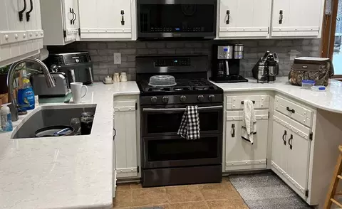 Kitchen - 8327 120th St, Milaca, MN 56353 photo 2 of 6