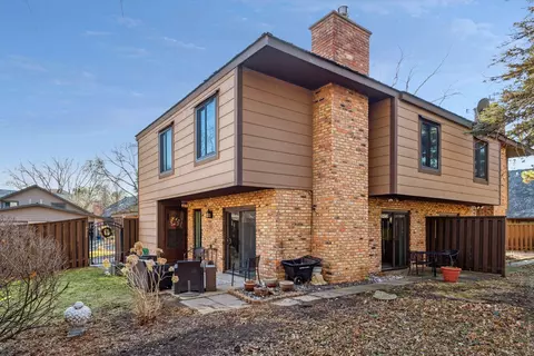 17700 Breconwood Rd, Wayzata, MN 55391