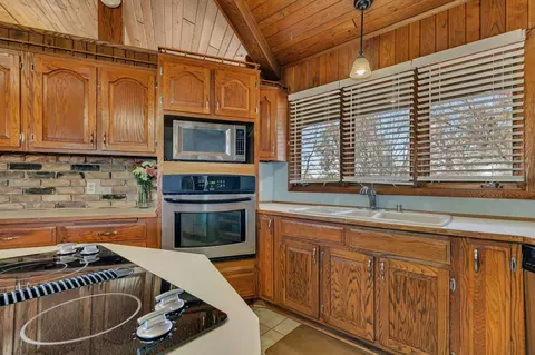 Kitchen - 195 Main St, Foreston, MN 56330 photo 7 of 10