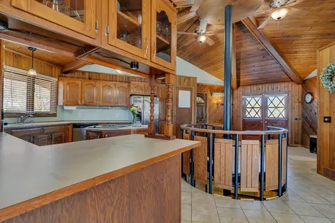 Kitchen - 195 Main St, Foreston, MN 56330 photo 4 of 10
