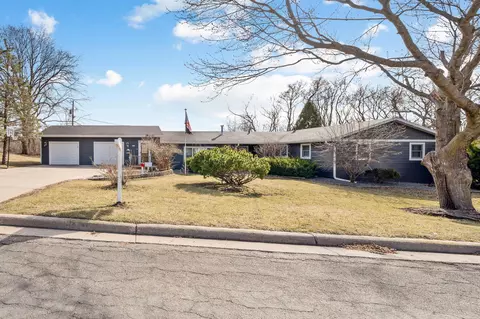 281 Tower Heights Ct, Prescott, WI 54021