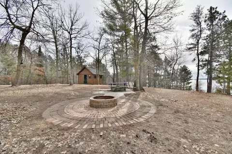 17451 Deer Crossing Dr, Park Rapids, MN 56470