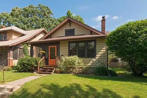 1693 Jefferson Ave, Saint Paul, MN 55105