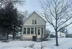 307 2nd St SE, Fairfax, MN 55332