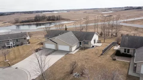 214 Prairie Ct, Fergus Falls, MN 56537