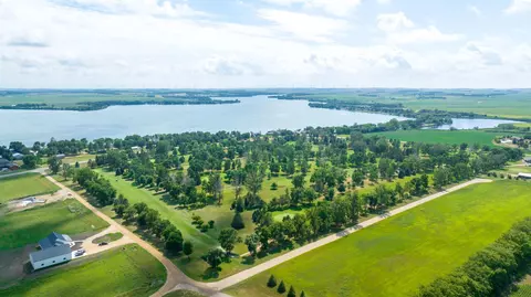 3127 315th St, Hendricks Twp, MN 56136