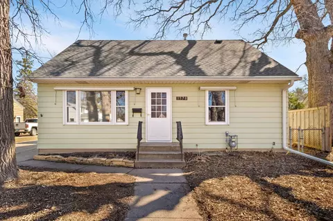 1578 Victoria St N, Saint Paul, MN 55117