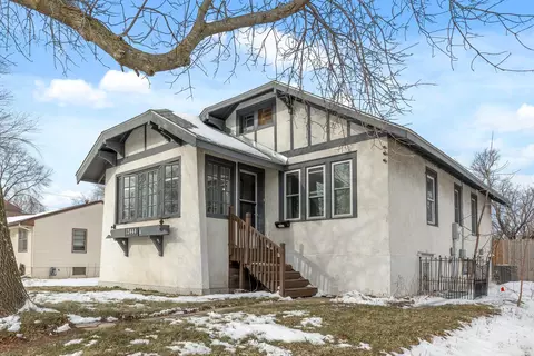 12444 Ottawa Ave, Savage, MN 55378