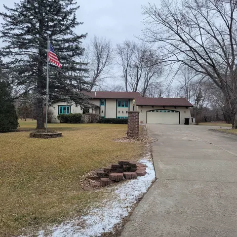 9012 175th Ln NW, Ramsey, MN 55303
