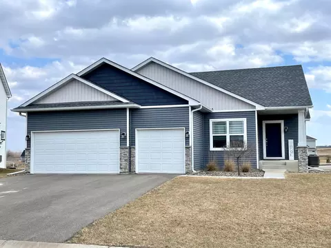 216 Tower Ave, Dundas, MN 55019