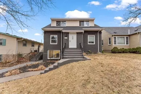 3404 Meridian Dr, Robbinsdale, MN 55422