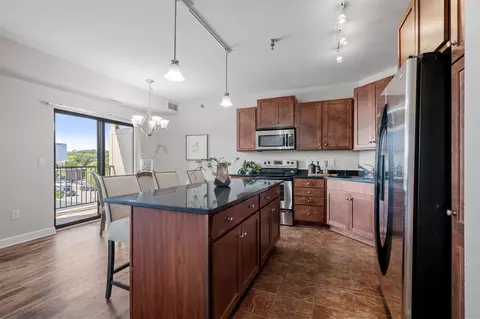 1155 Ford Rd #311, Saint Louis Park, MN 55426