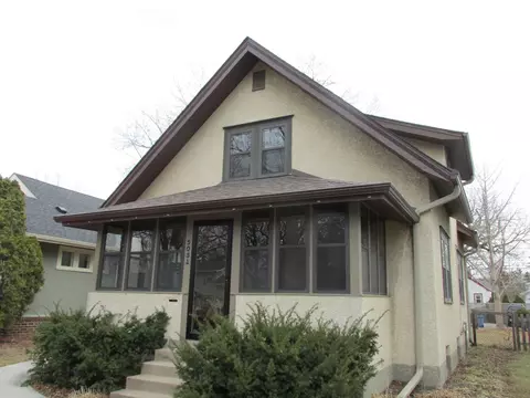 5031 30th Ave S, Minneapolis, MN 55417