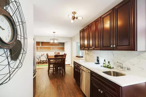 Kitchen - 3845 Honeysuckle Rd, Deephaven, MN 55391 photo 5 of 6