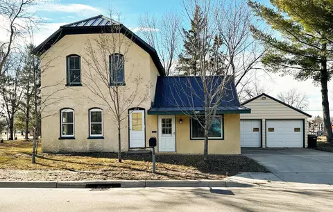 404 7th St SE, Little Falls, MN 56345