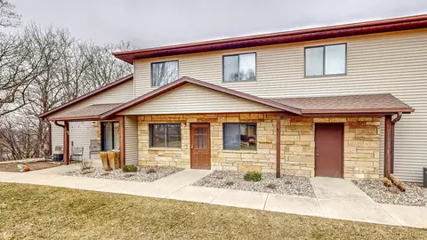 94 Conner Cir SW #3, Rochester, MN 55902