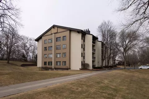 200 Willow Ct #3A, Fergus Falls, MN 56537