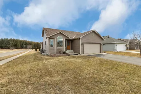 1728 Park View Ln NE, Sauk Rapids, MN 56379