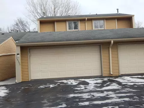 12353 Drake St NW, Coon Rapids, MN 55448