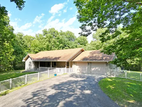 10510 Kimball Ave NW, Annandale, MN 55302