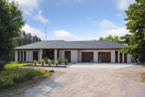 33052 County Road 2, Saint Joseph, MN 56374