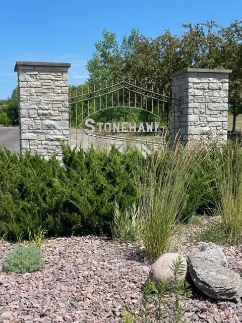 8225 Davis St, Greenfield, MN 55357
