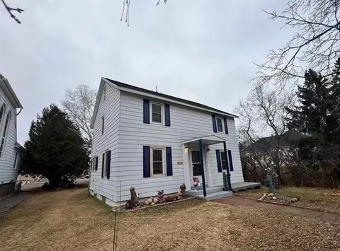 68260 S Bohn St, Iron River, WI 54847