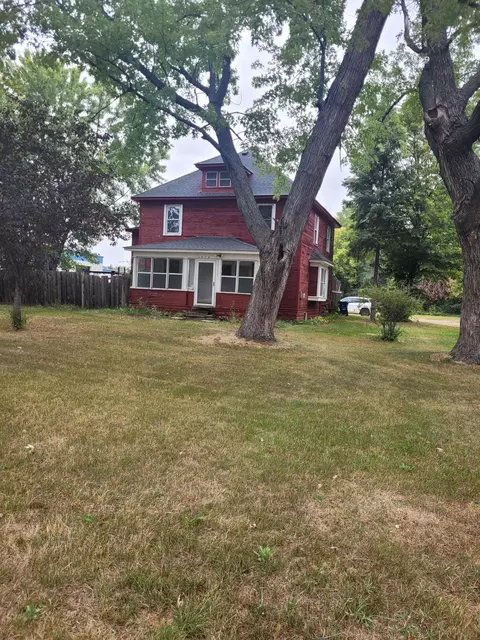 1870 Meadowvale Rd NW, Elk River, MN 55330