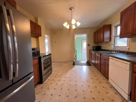 420 3rd St E, Hector, MN 55342 photo 5
