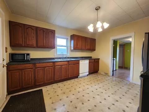 420 3rd St E, Hector, MN 55342 photo 6
