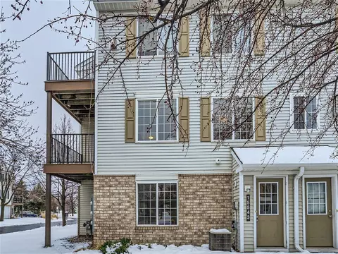15543 Float Ln #92, Apple Valley, MN 55124