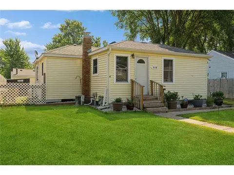 5116 Logan Ave N, Minneapolis, MN 55430
