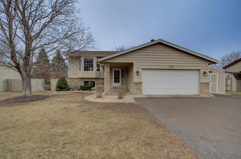 3387 Balsam St SW, Prior Lake, MN 55372