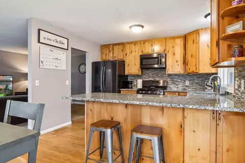 4872 Hanover Rd, Mound, MN 55364 photo 14