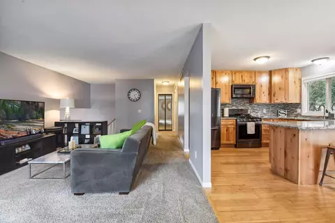 4872 Hanover Rd, Mound, MN 55364 photo 6