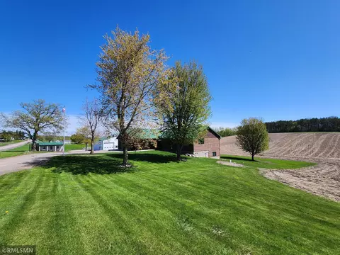 7560 County Road 8 NW, Maple Lake, MN 55358