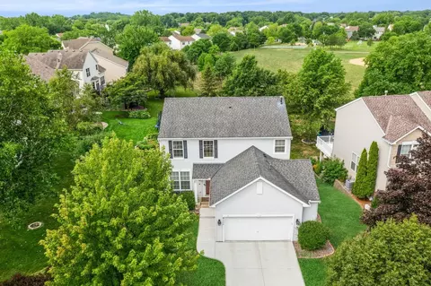 9111 Olive Ln N, Maple Grove, MN 55311