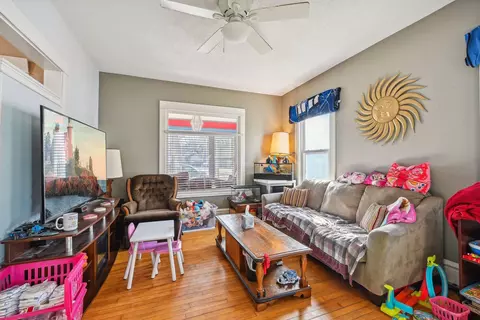 Living - 227 8th Ave S, Saint Cloud, MN 56301 photo 3 of 7