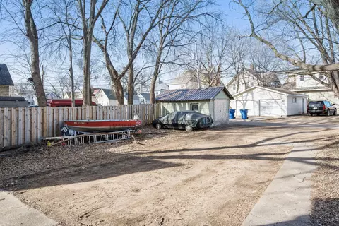Exterior - 227 8th Ave S, Saint Cloud, MN 56301 photo 16 of 17